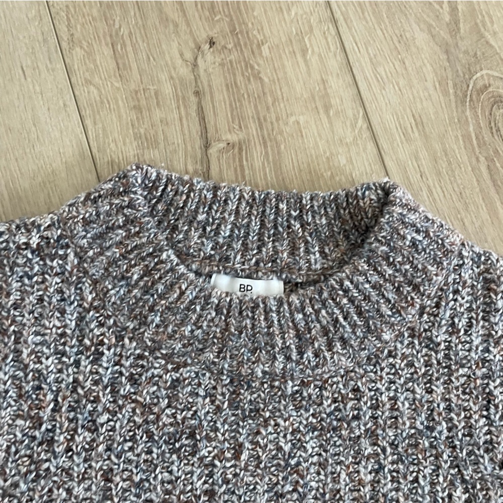 BP Sweater - Picture 4 of 6